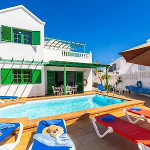 villa-alegranza-puerto-del-carmen-lanzarote.puertodelcarmen-hotels.org/